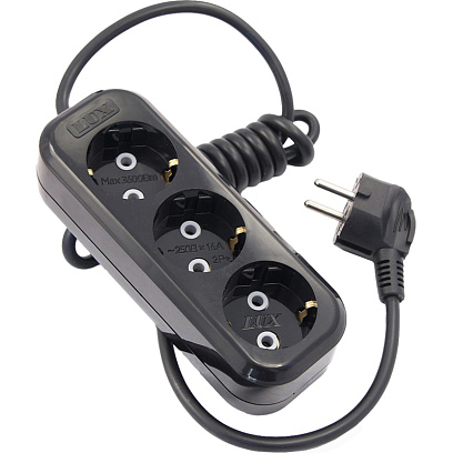 Удлинитель LUX У3-Е-03 3-местный с з/к, 250В 16А, 3м, черный