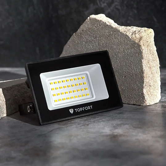 Прожектор светодиодный TOPFORT LED FL 30W 6500K IP65