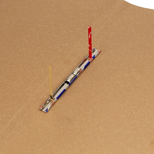 Скоросшиватель картон. ДЕЛО 190-210г/м2 немел, 100 шт/уп