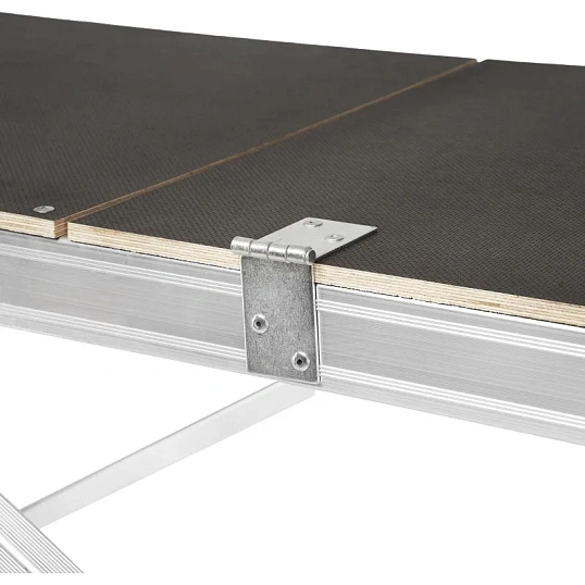 Лестница - вышка, алюминиевая, рабочая высота 3,2 м