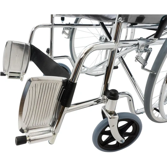 Кресло-коляска , литые колеса, до 110кг, ш.с.46см, Barry A1