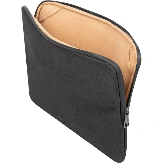 Чехол RIVACASE 8115 black Clark-ECO для MacBook Air 15 / 12
