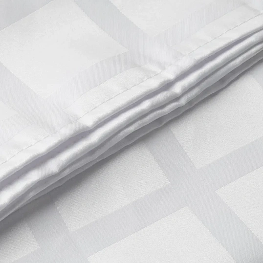 Скатерть Luscan Журавинка 145х180см (88%ПЭ, 12%хлопок) рис квадрат, белый